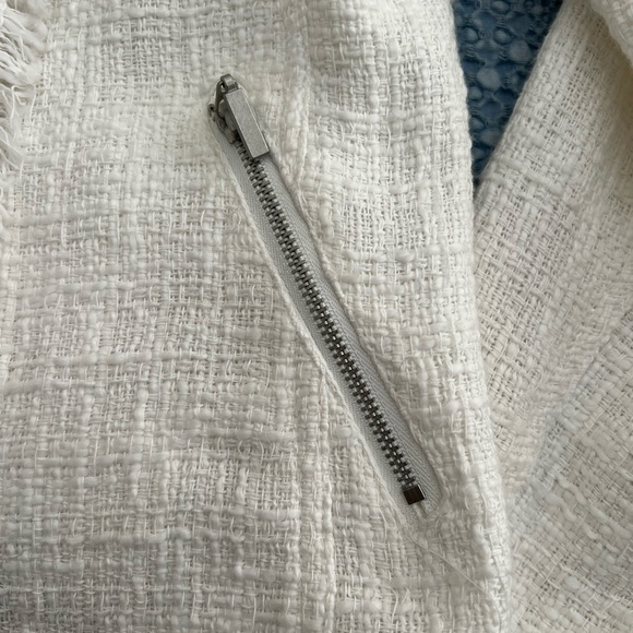 Carolina Belle Montreal White fringe tweed jacket - Picture 5 of 6